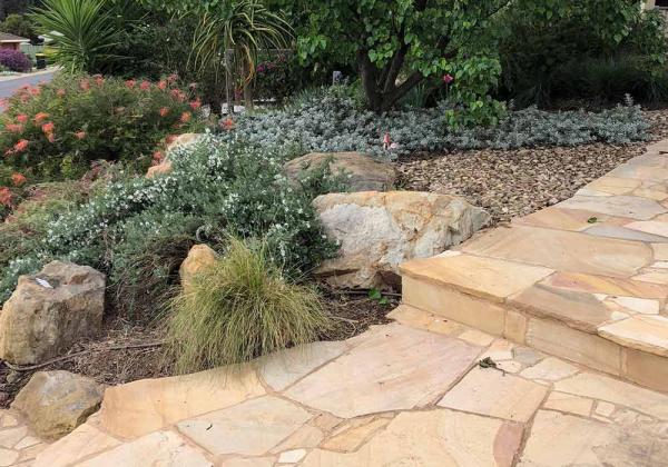 Front garden landscaping by Luck Bullock Landscapers in Mornington Peninsula