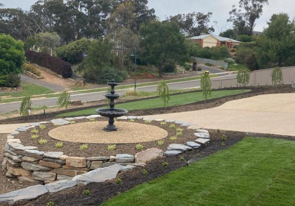 Garden water feature by Luke Bullock Landscapers, Mornington Peninsula